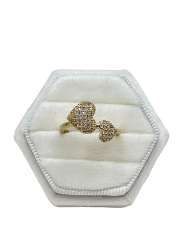 14k hearts ring with cz stones size 7