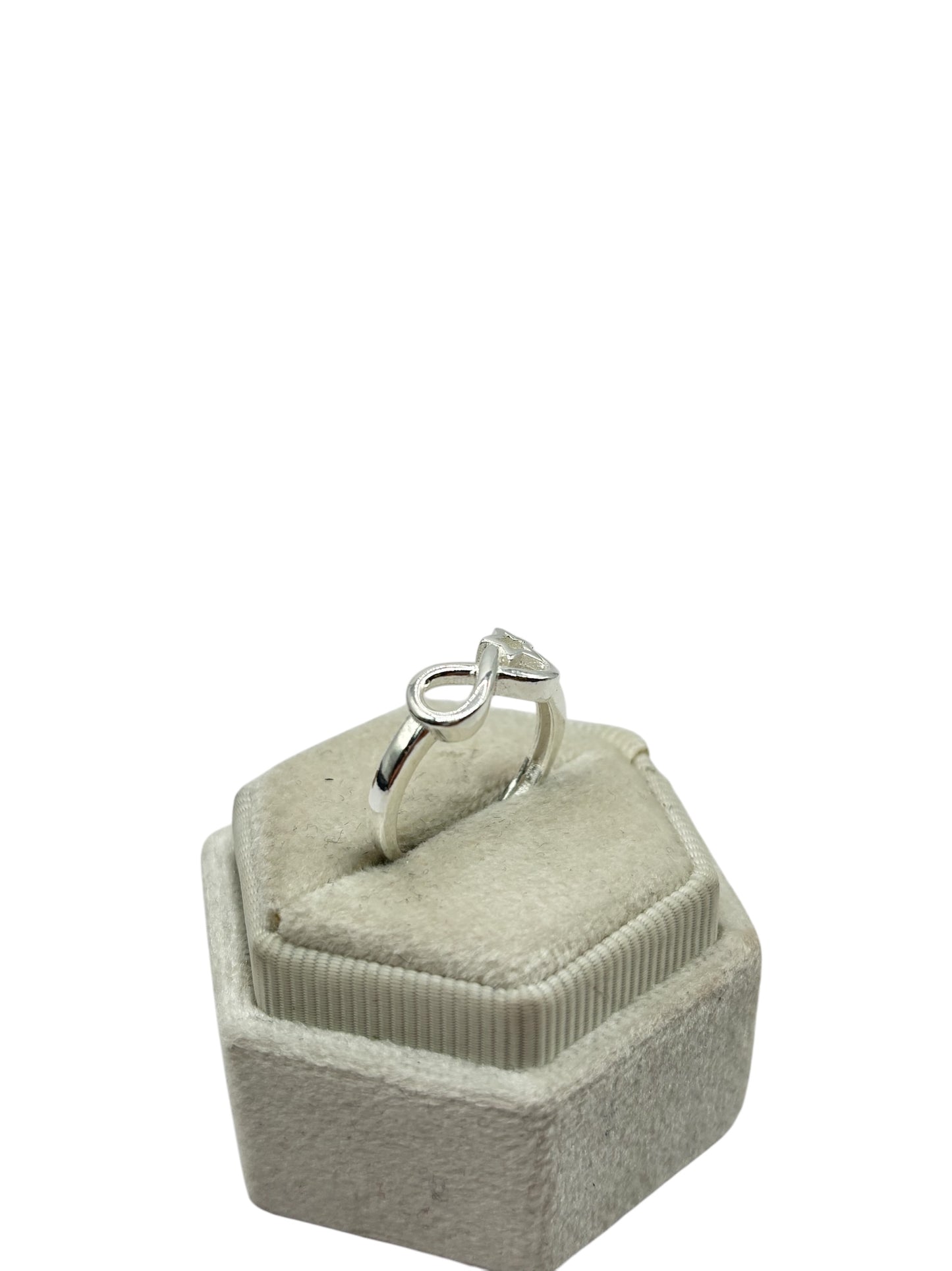 925 silver infinity ring size 7