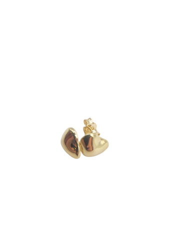 10K gold earrings. Smooth hearts.