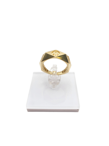 14K gold ring. Minus symbol .Size 7.5