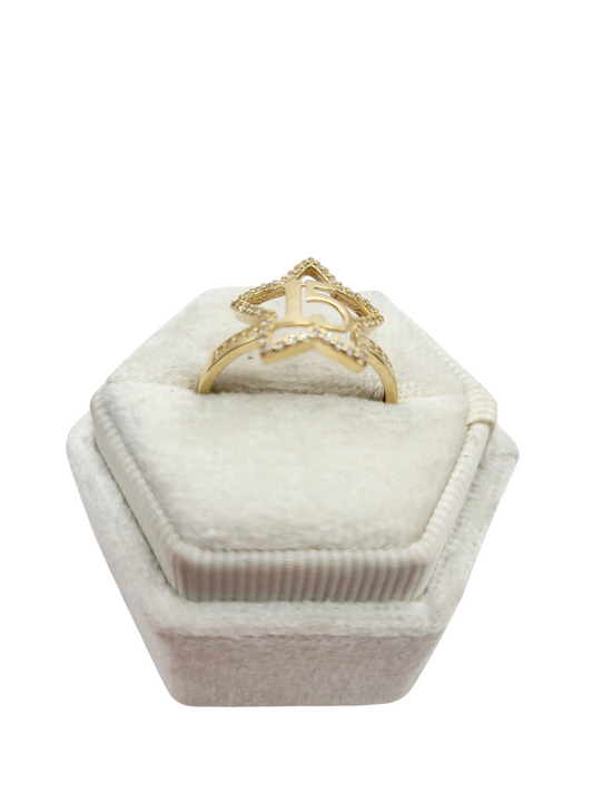 10K gold ring, 15 years star. Size 7.5. CZ stone