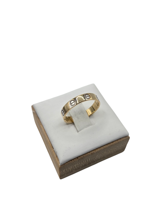 14K Gold Ring size 6