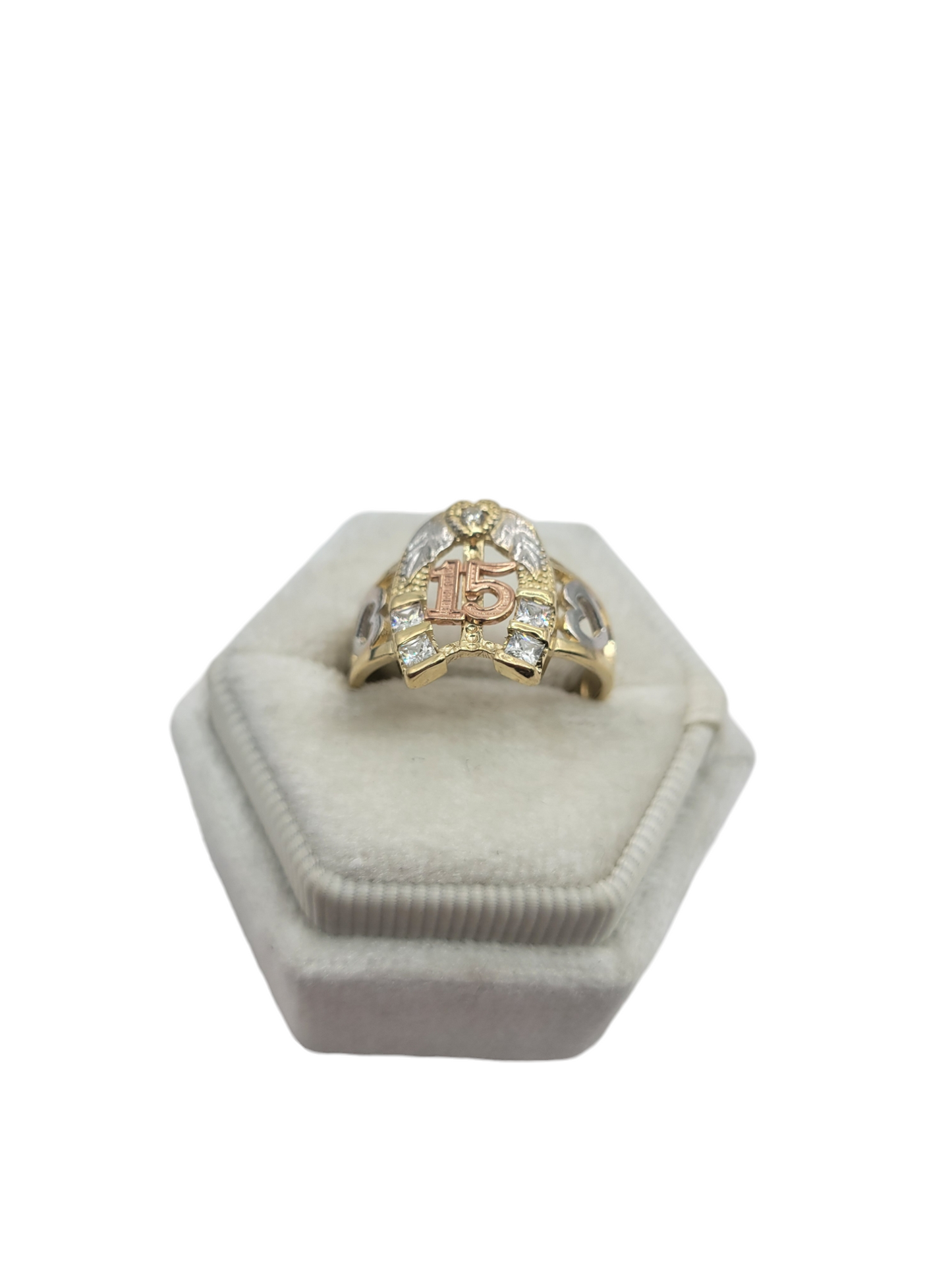 10K gold ring. 15 years horseshoe. size 7.5. CZ stone