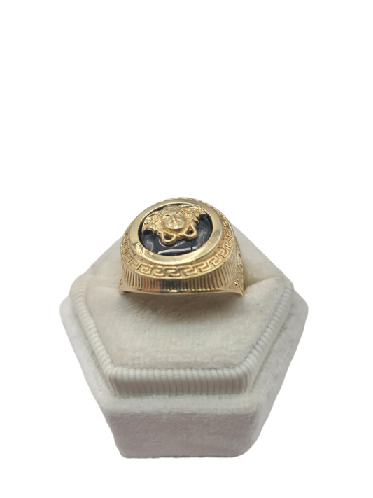 10K gold ring. medusa. Size 9.5