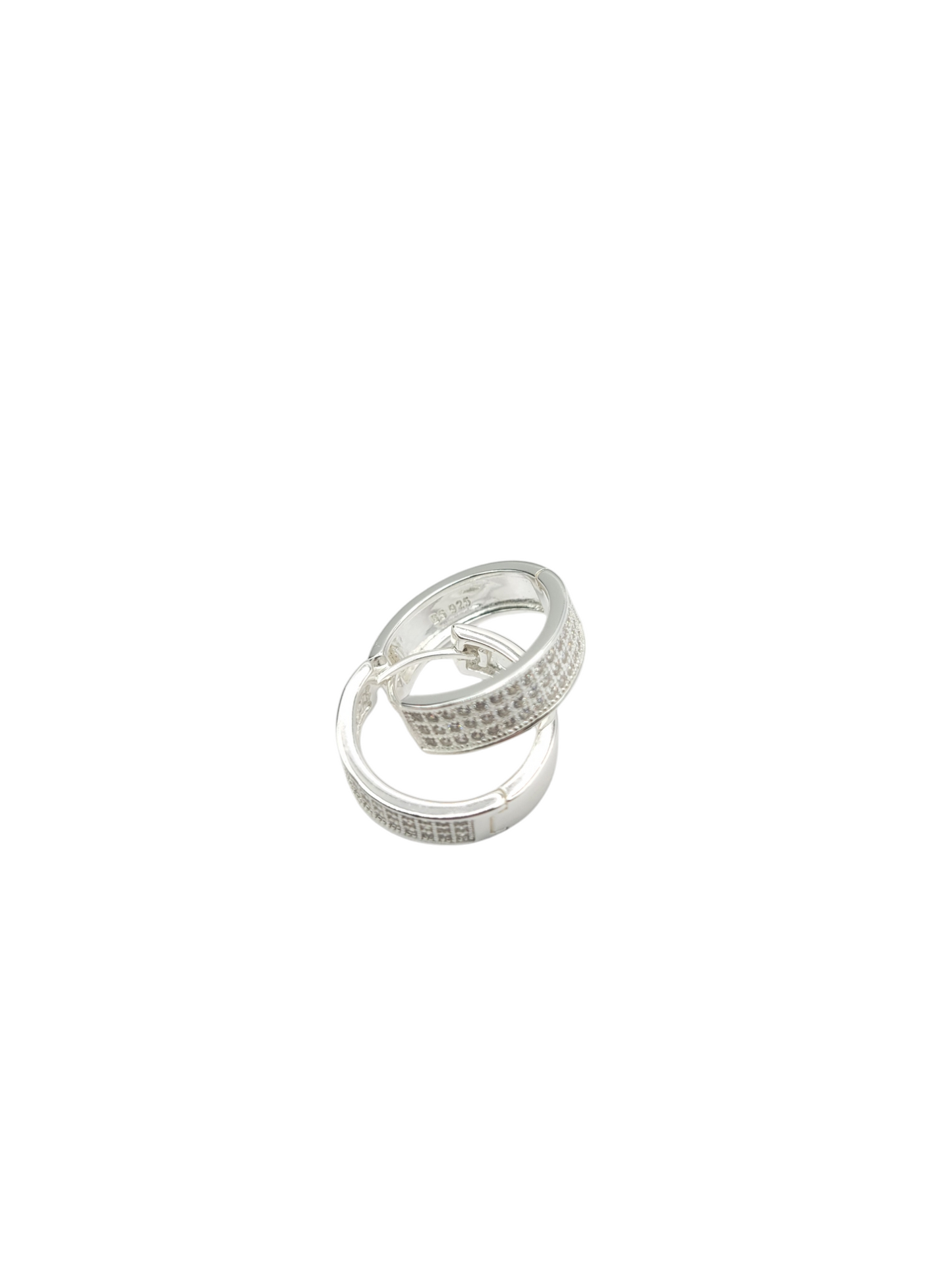 925 silver earrings. Round design with CZ stone.