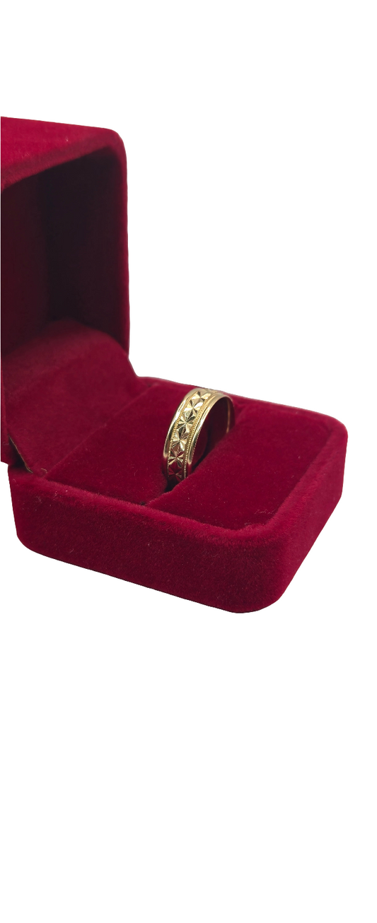 gold band ring 10k style of trebol size 10