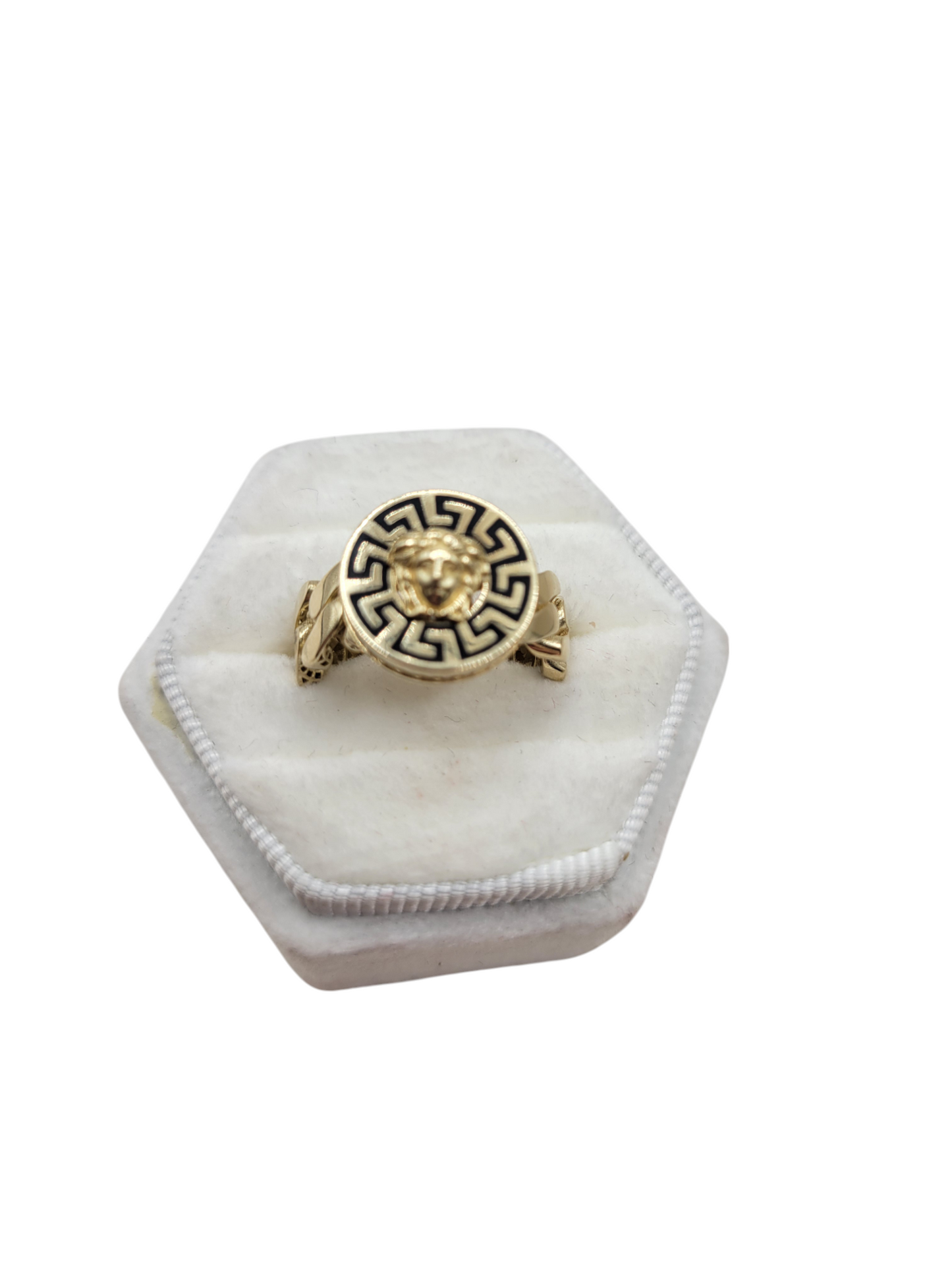 10K gold ring. medusa. Size 6.5
