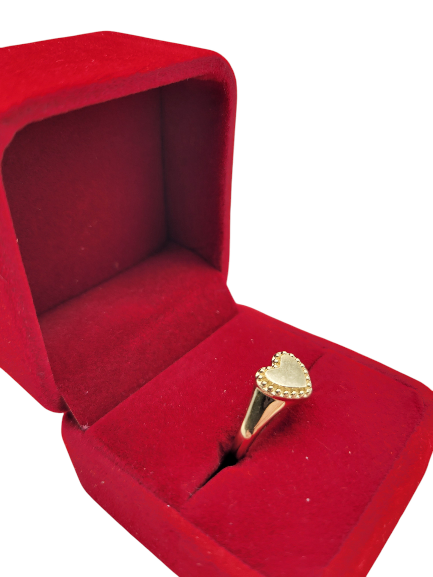 14K gold ring. Heart. Size 6