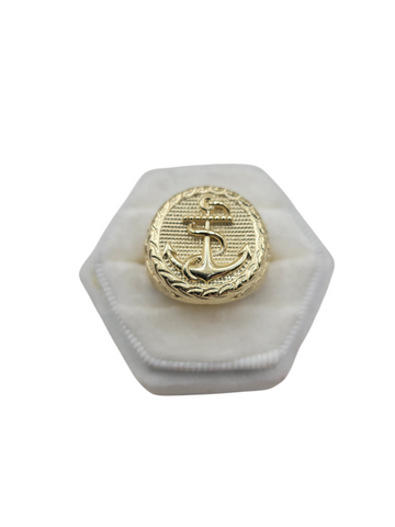 10K gold ring. Anchor. Size 8.5