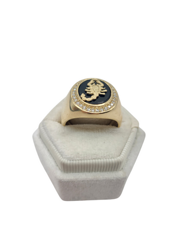 10K gold ring. Scorpion design. CZ stone. Size 10.5