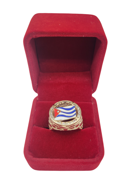 10K gold ring with the Cuban flag. Size 9.5