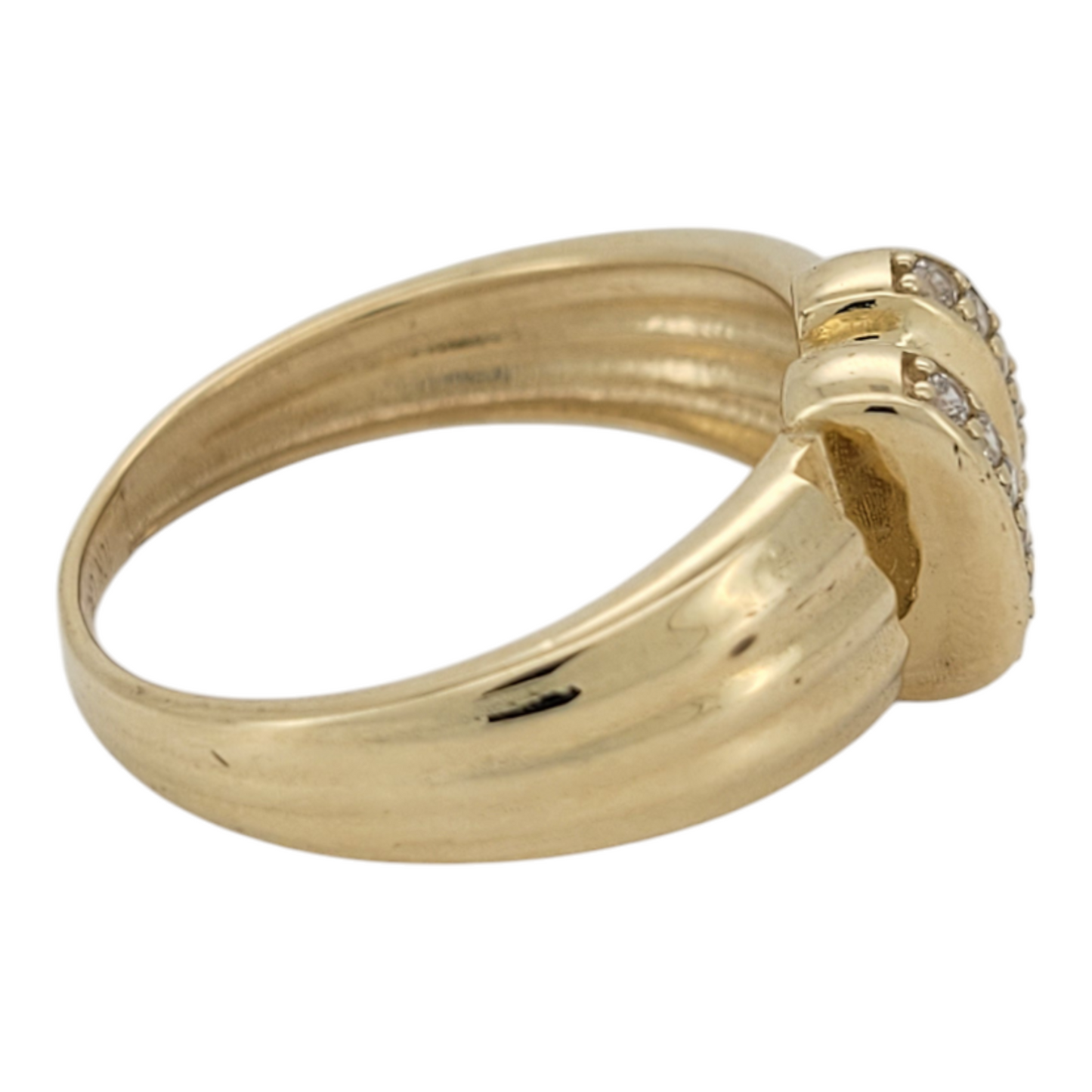 10K gold ring with buckle. Size 9
