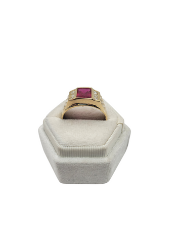 10K gold ring. Red CZ stone. Size 11.5
