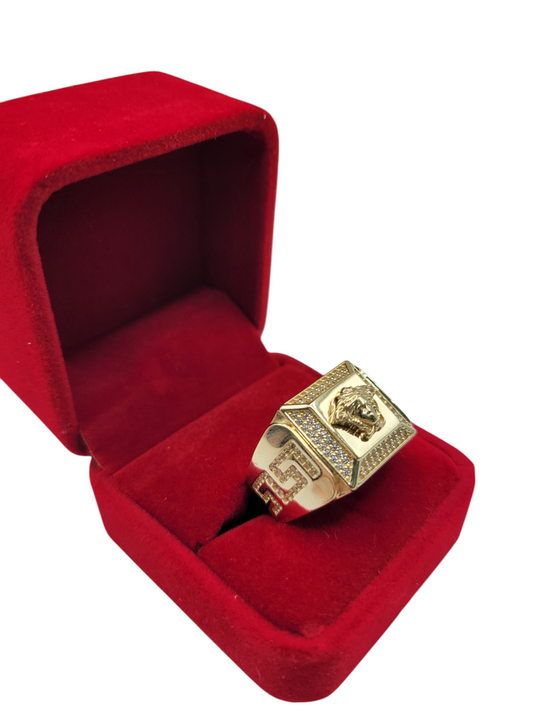 10K Gold Ring. Meduza. CZ Stone. Size 11