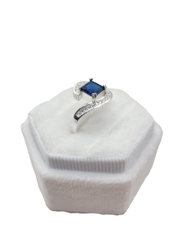 925 silver ring. Blue square CZ stone. Size 7