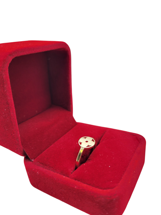 10K gold ring. Lotus flower. Size 6.5