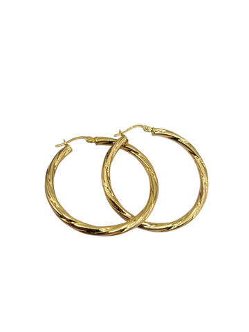 10K gold earrings. Twisted. Size 4
