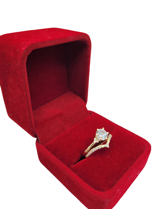 10K gold engagement rings. crown style duo with CZ stone. Size 8