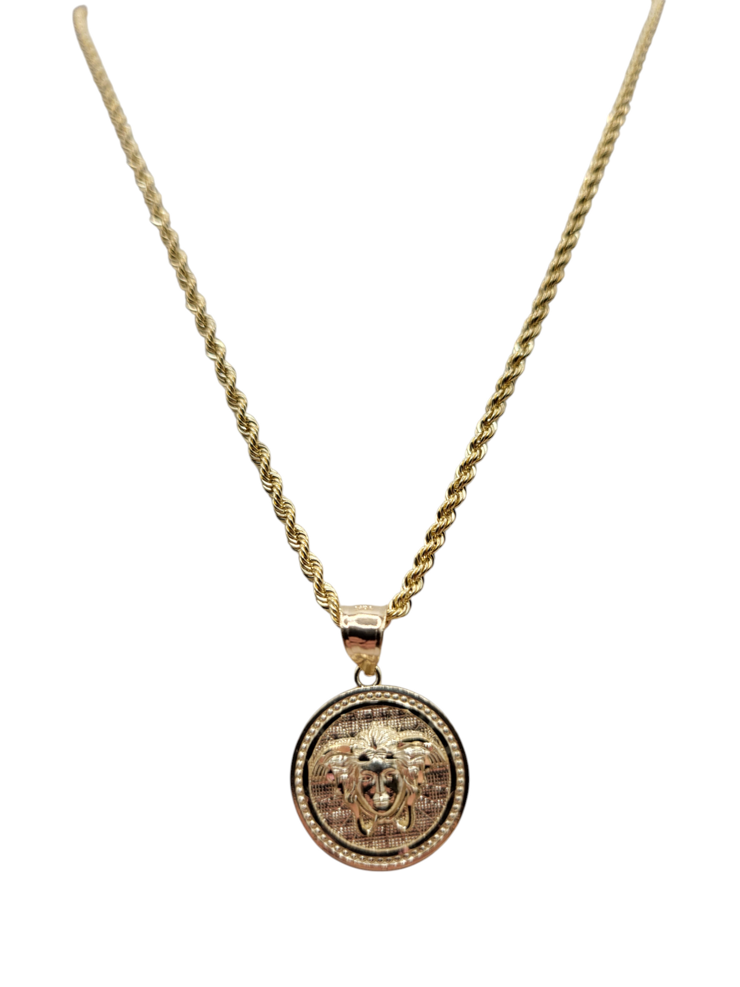 10K Gold Rope Chain. Meduza Pendant. 24in. 2.5mm