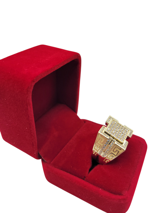 10K Gold Ring. Square CZ Stone. Size 12.