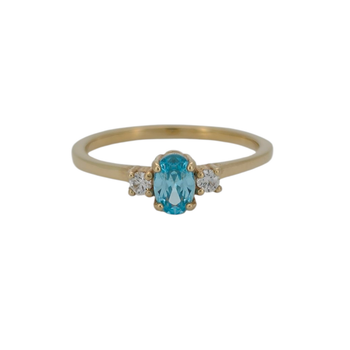 14k Gold Ring. CZ Stones. Size 8