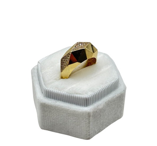 14k ring with cz stones size 8