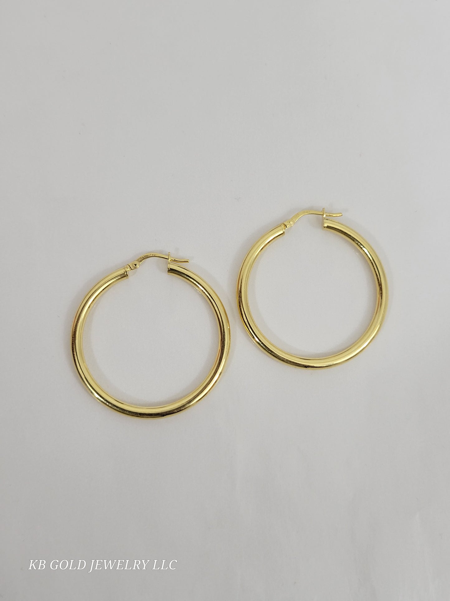 smooth 10k real gold earrings, different sizes