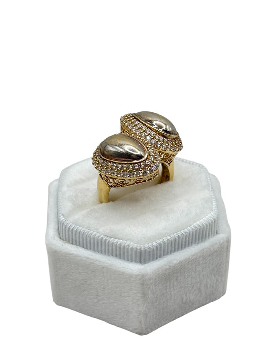 14k ring with cz stones size 8.5