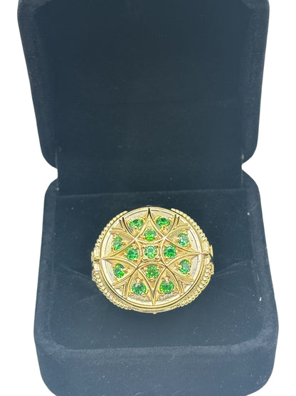 10k Gold ring with green cz stones size 10