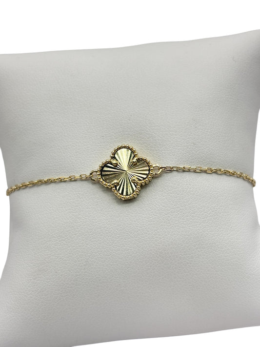 10k Gold bracelet of clover 8in 1.2mm