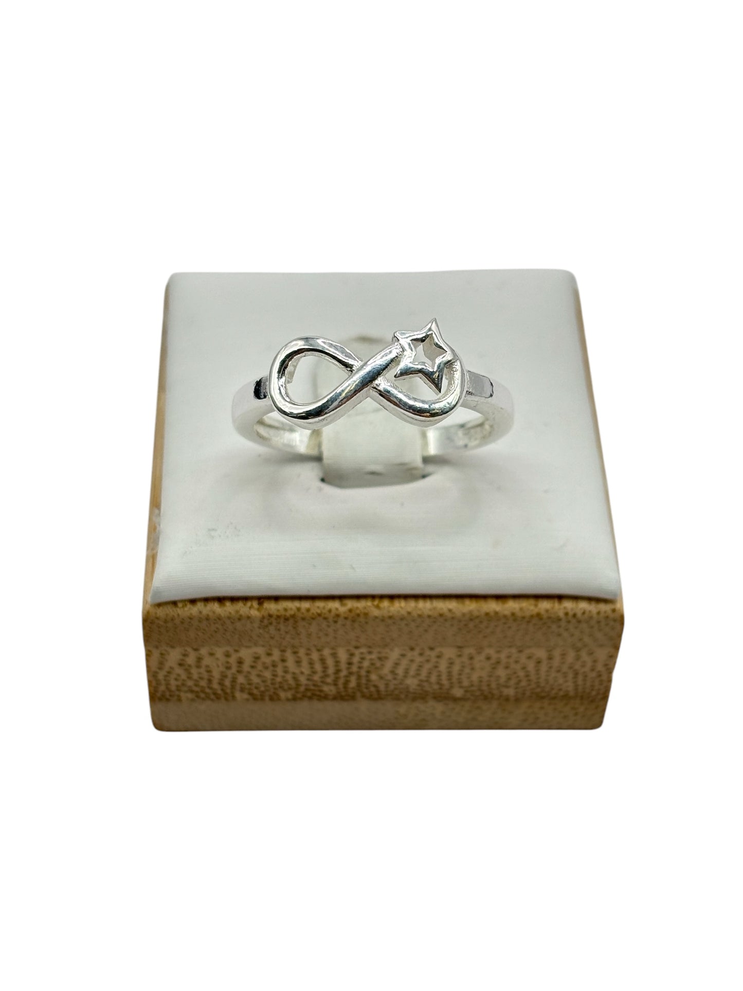 925 silver ring size 8