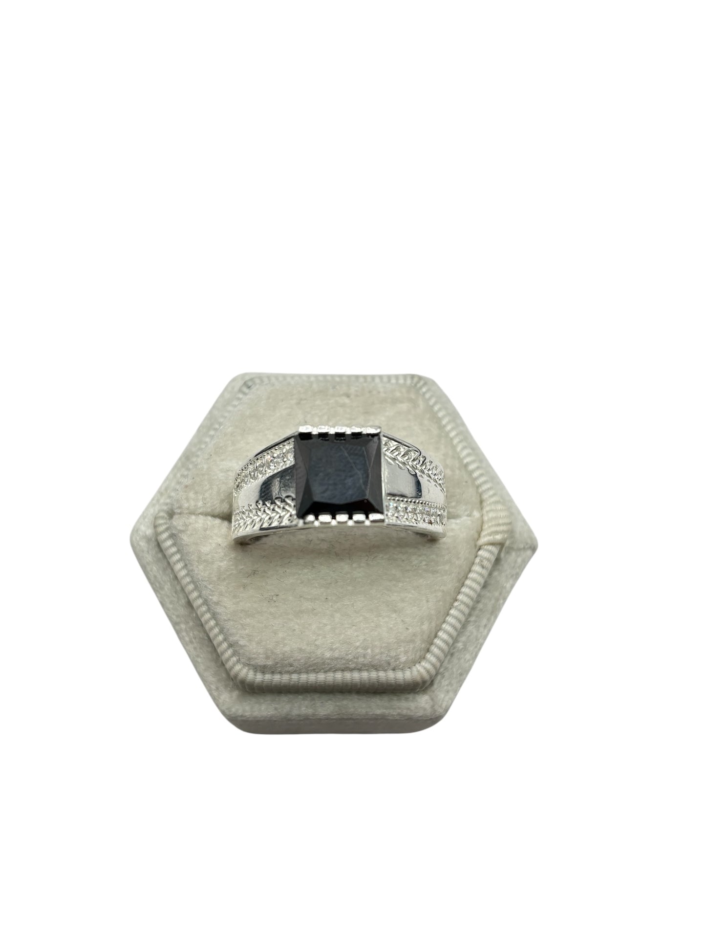 925 silver ring size 10.5