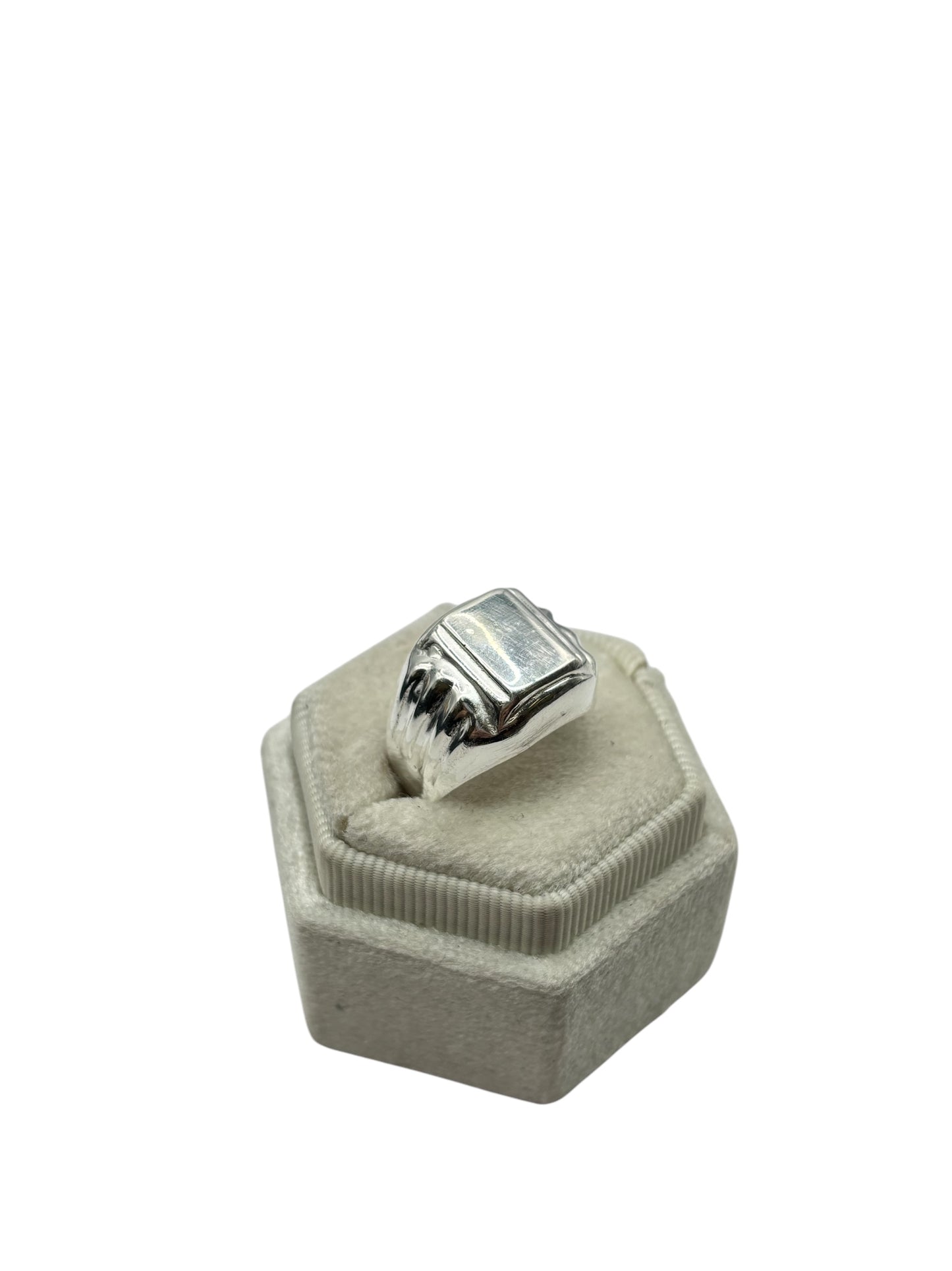 925 silver ring size 8