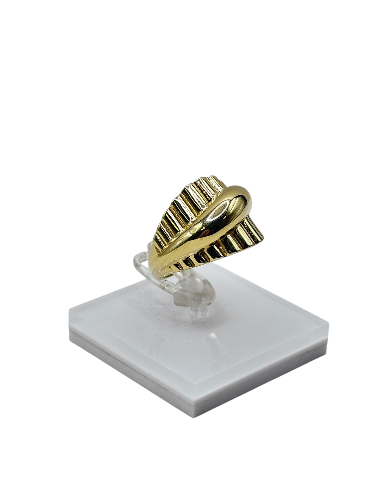10k croissant ring size 8