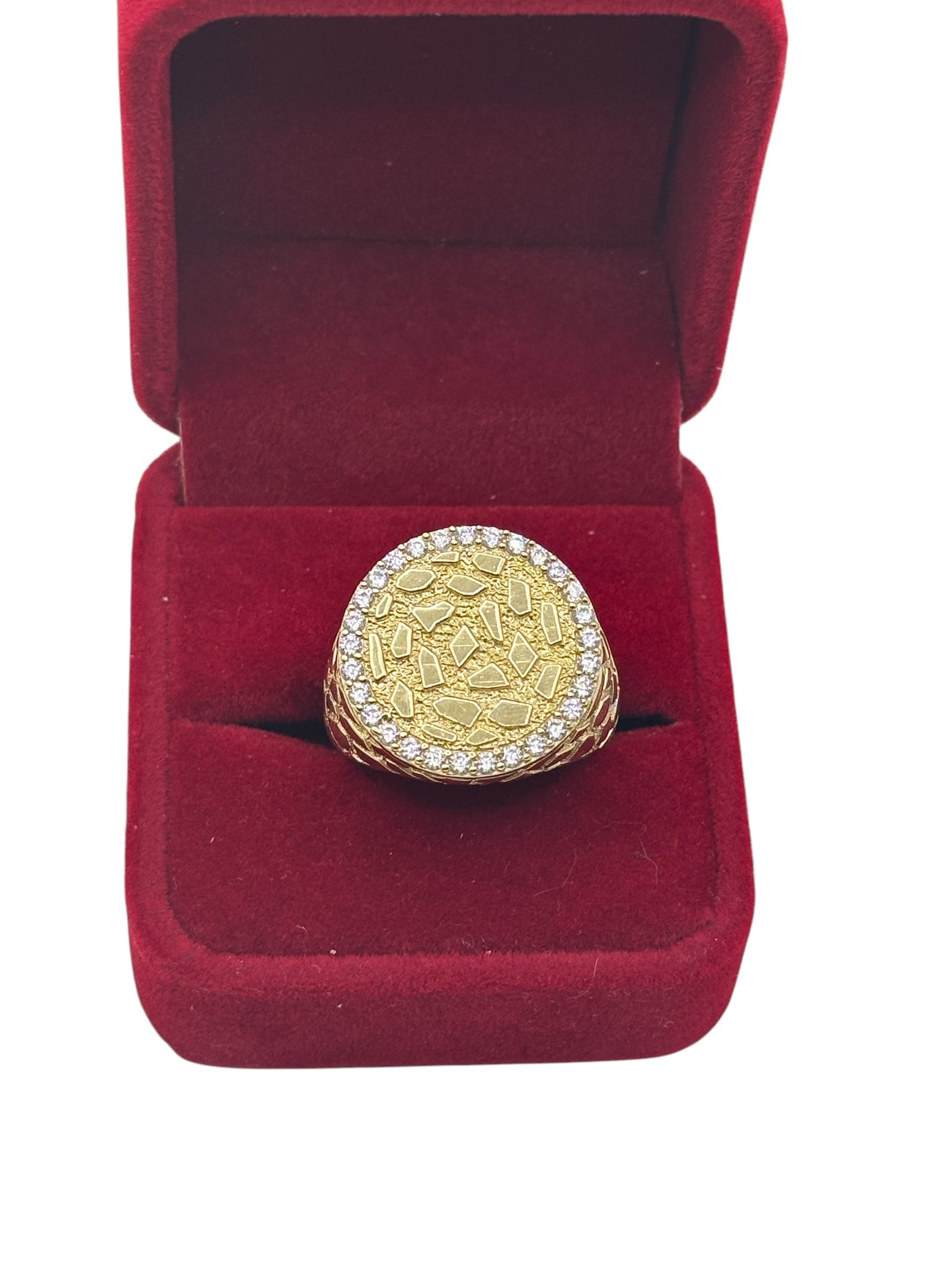 10k nugget ring with cz stones size 10
