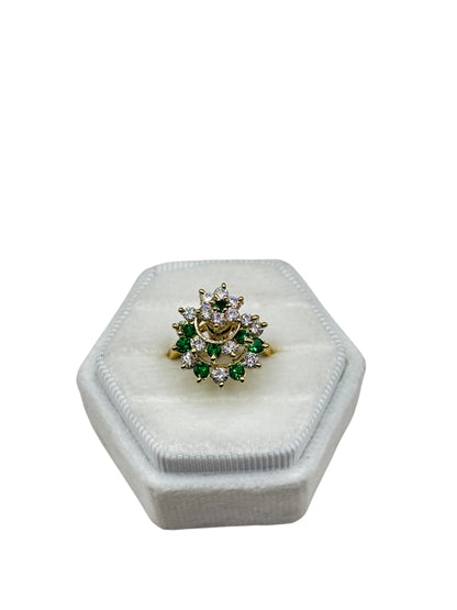 10k gold flower ring with cz stones size 7