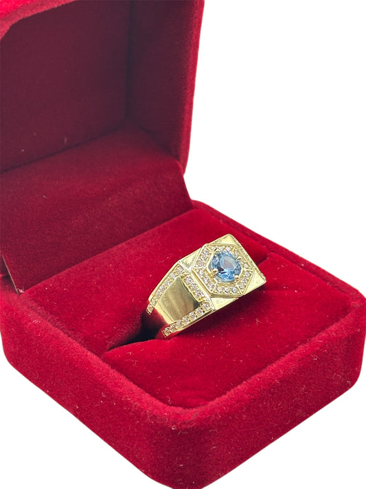 10k Gold ring with blue stone size 10.5