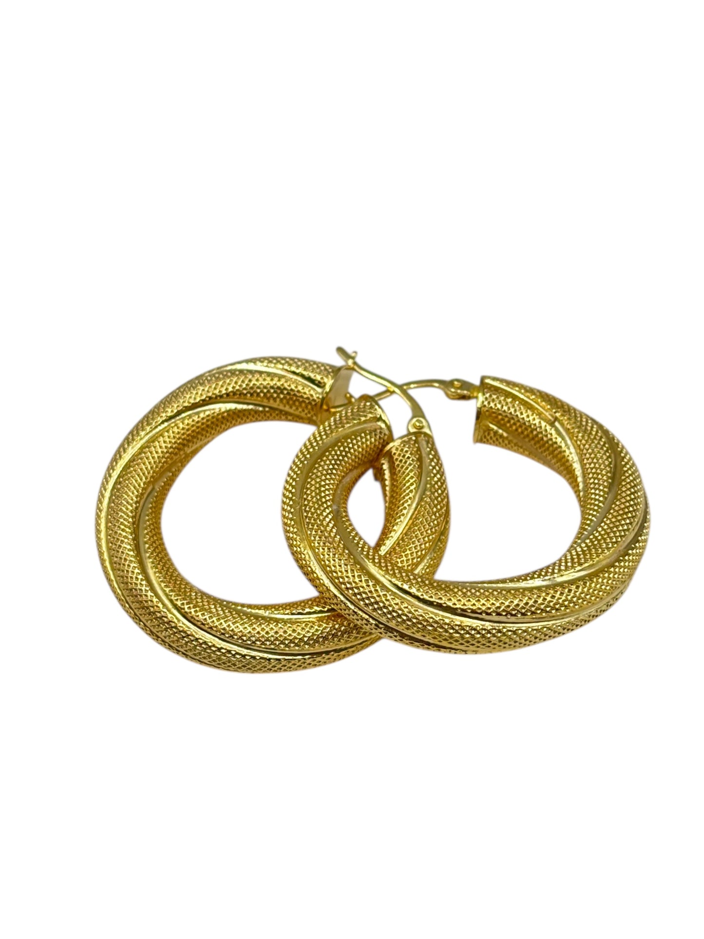 10k Gold ,extra thick snowfall style earrings size 2