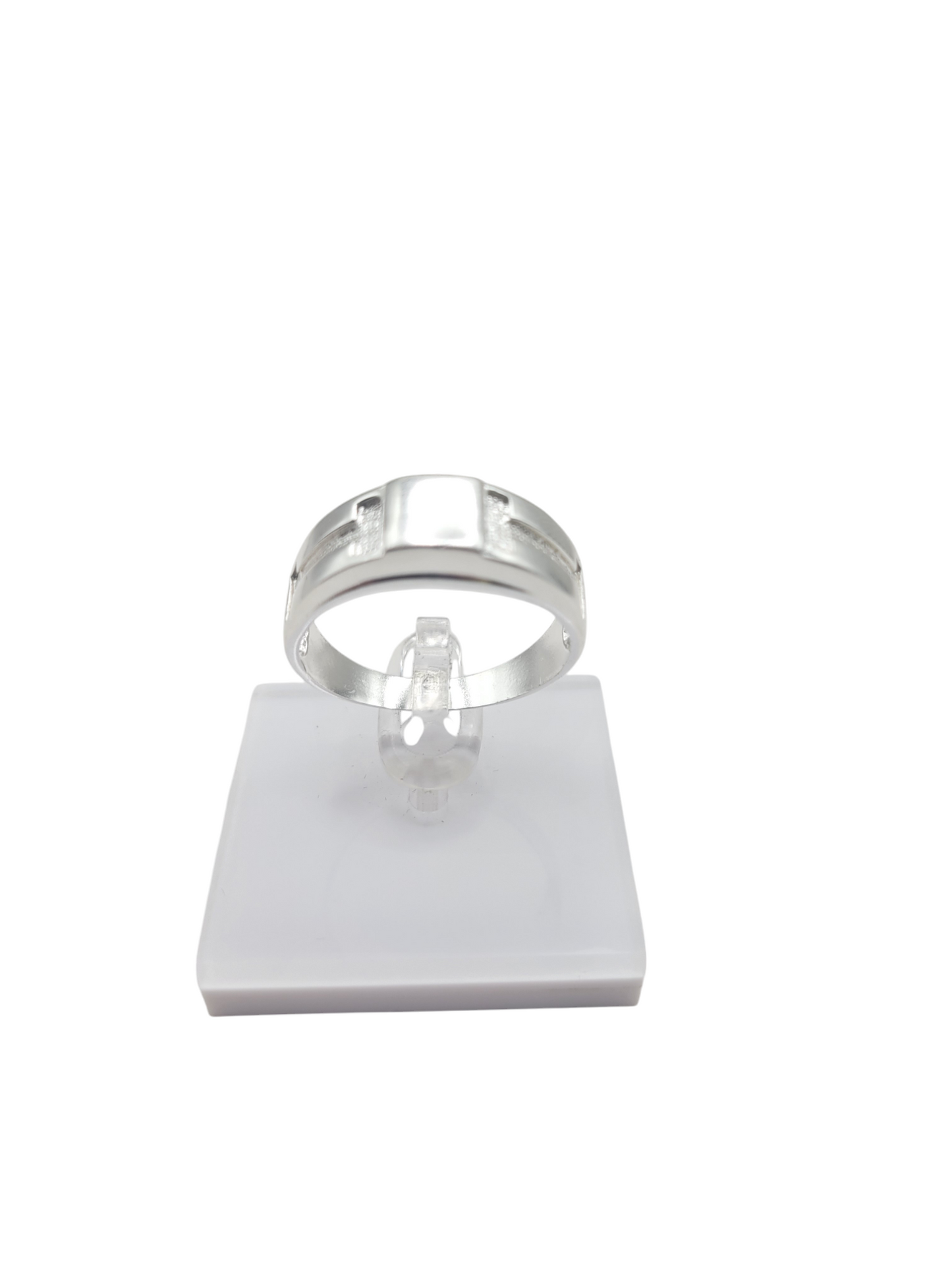 925 silver ring. I-shaped design. Size 12.5