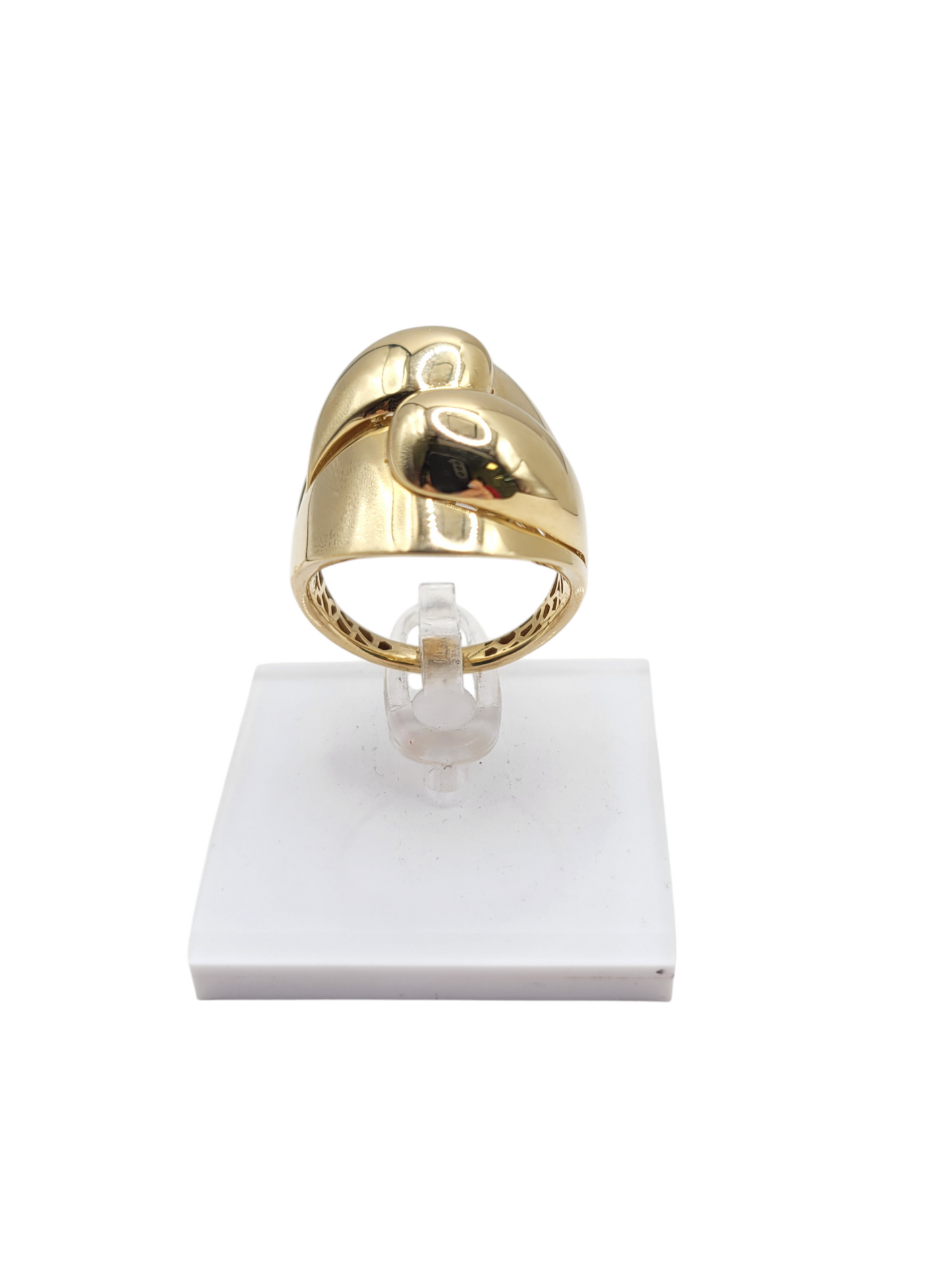 14K Gold Ring. Embracing Waves. Size 8.5