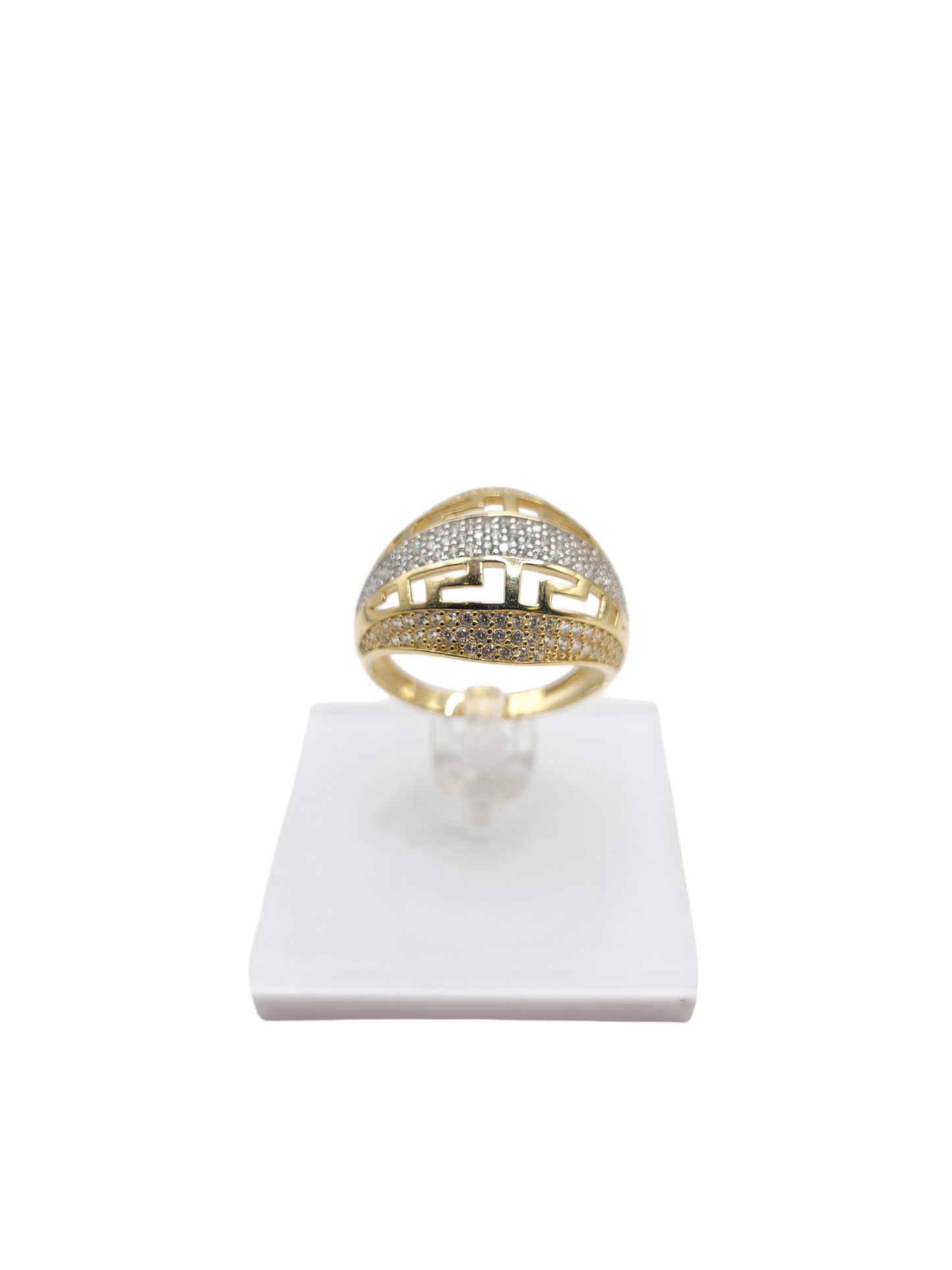 14K Gold Ring. 3 lines with CZ stone. Size 9