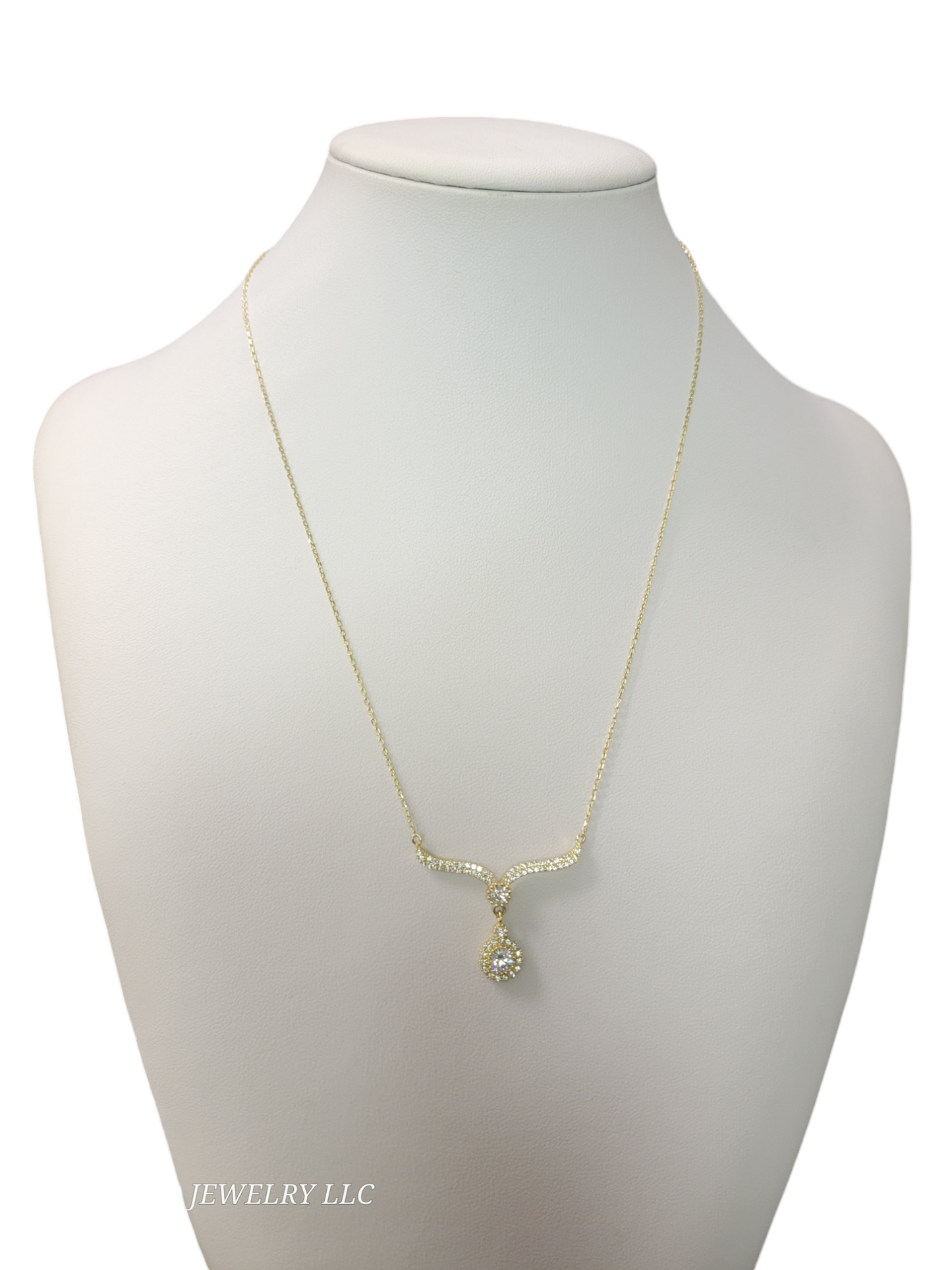 10k gold necklace with white stones 19in.