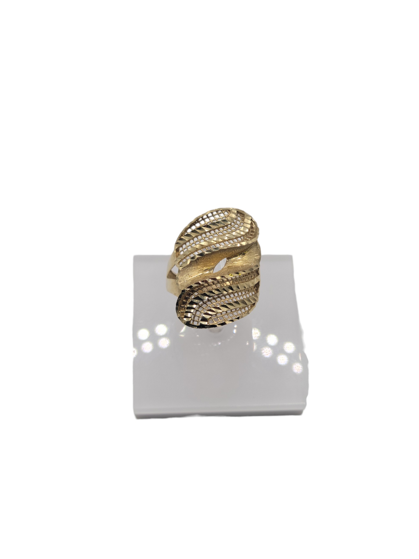 10k gold ring size 6