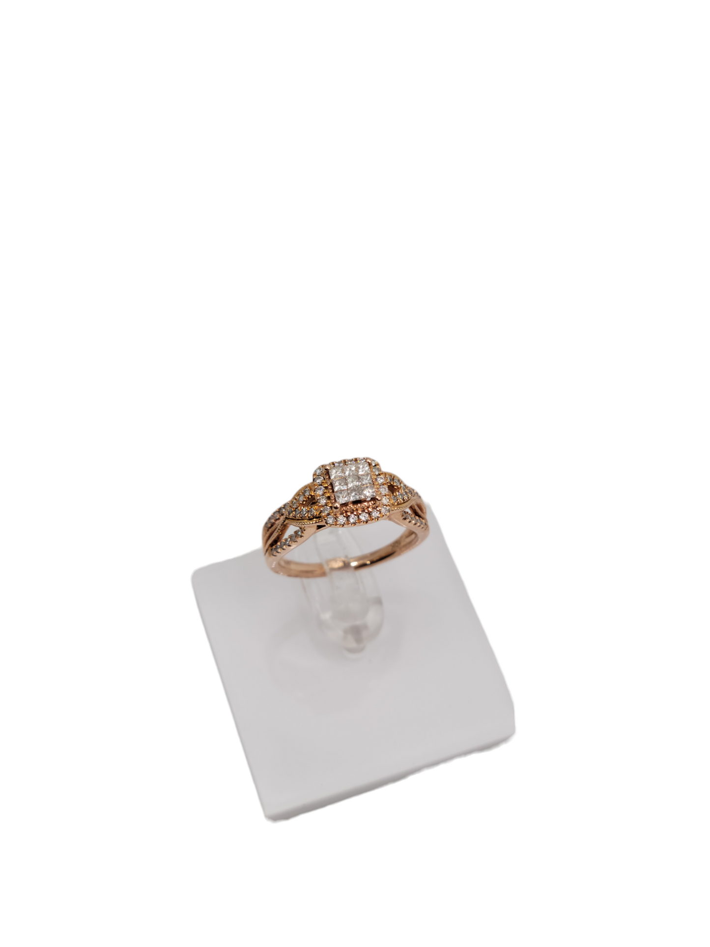 10k rose gold ring with 0.50ctw in real diamonds size 7