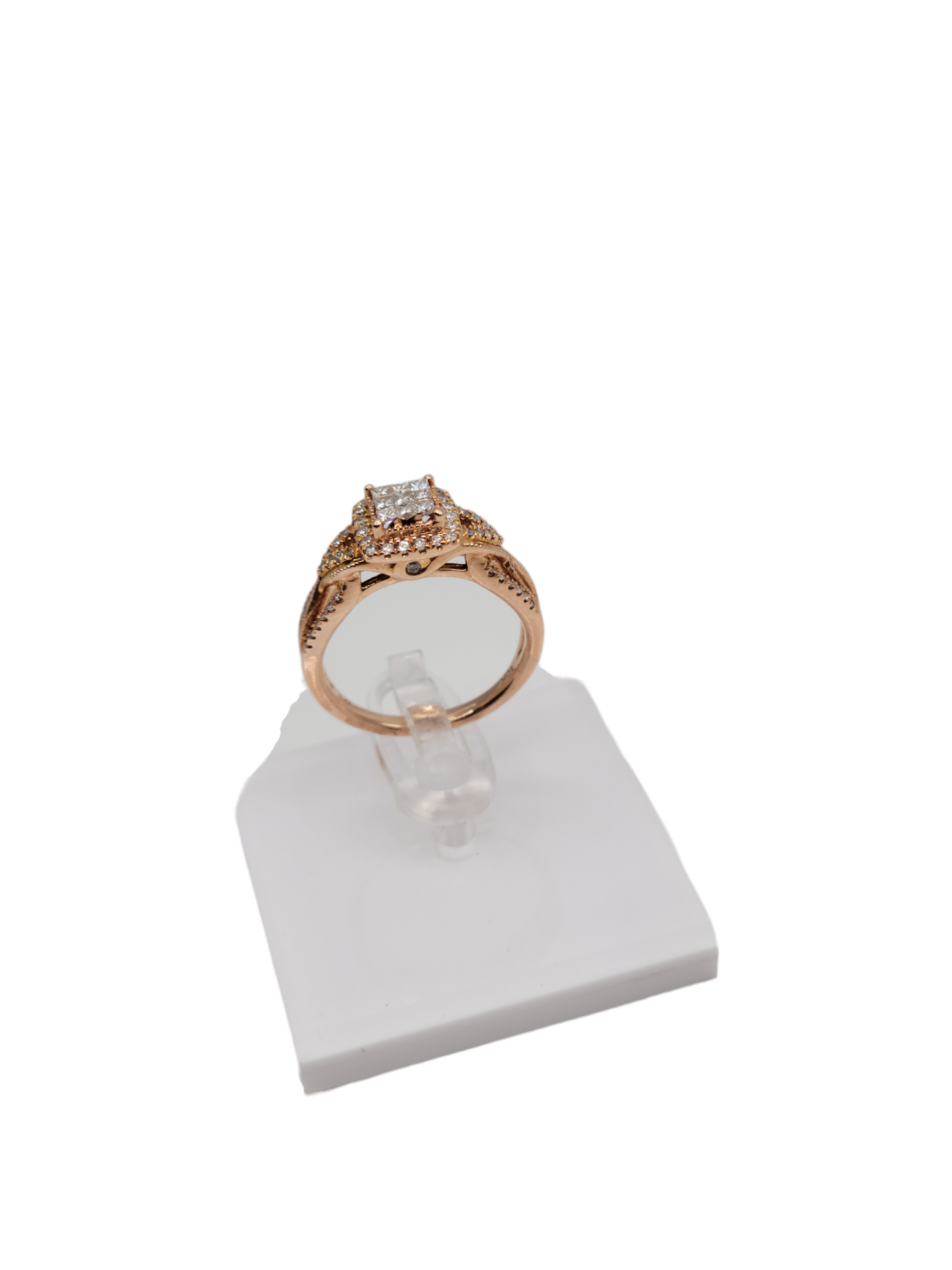 10k rose gold ring with 0.50ctw in real diamonds size 7