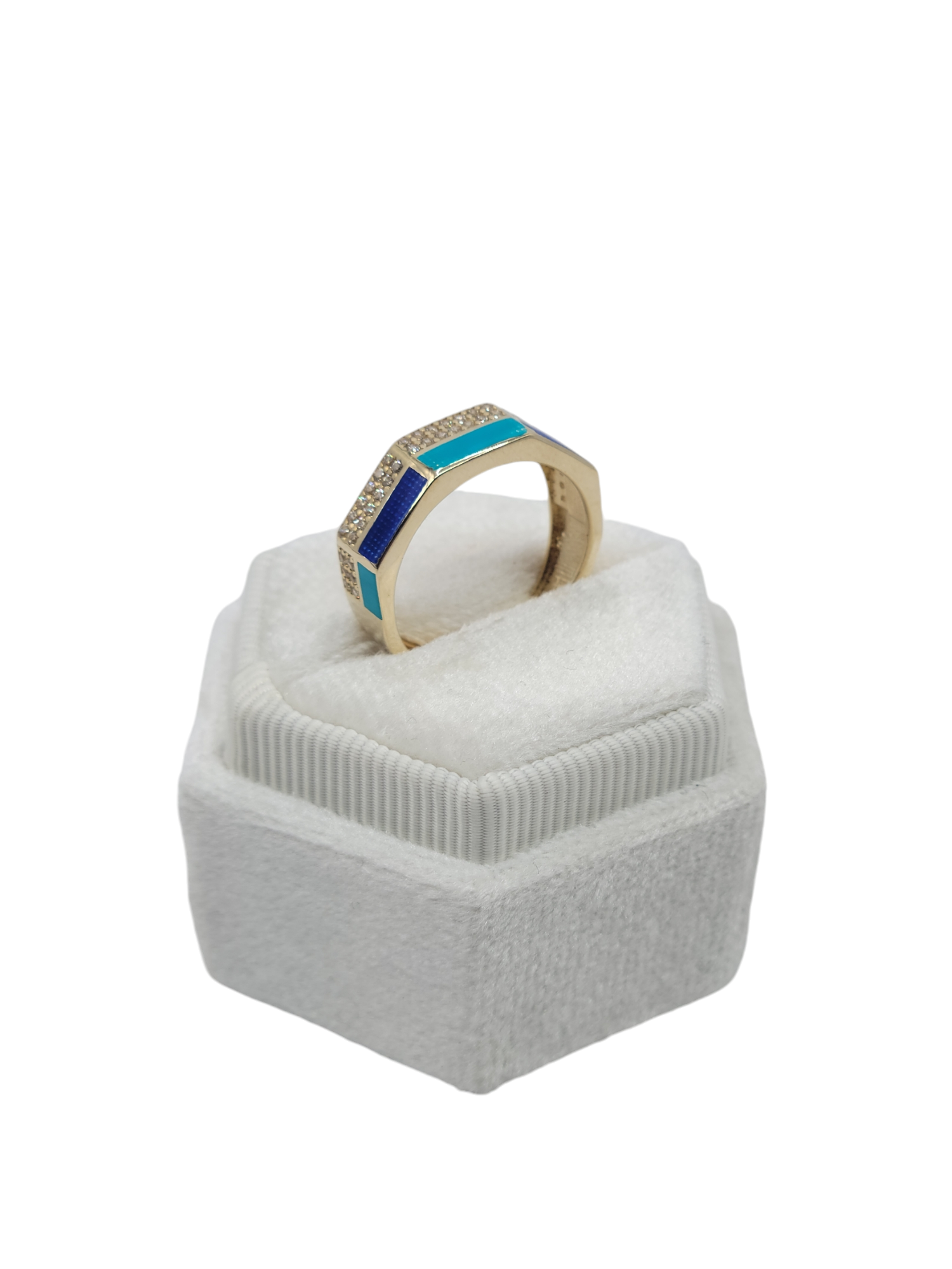 Kb Gold Rnr 10k gold ring with CZ stones size 7