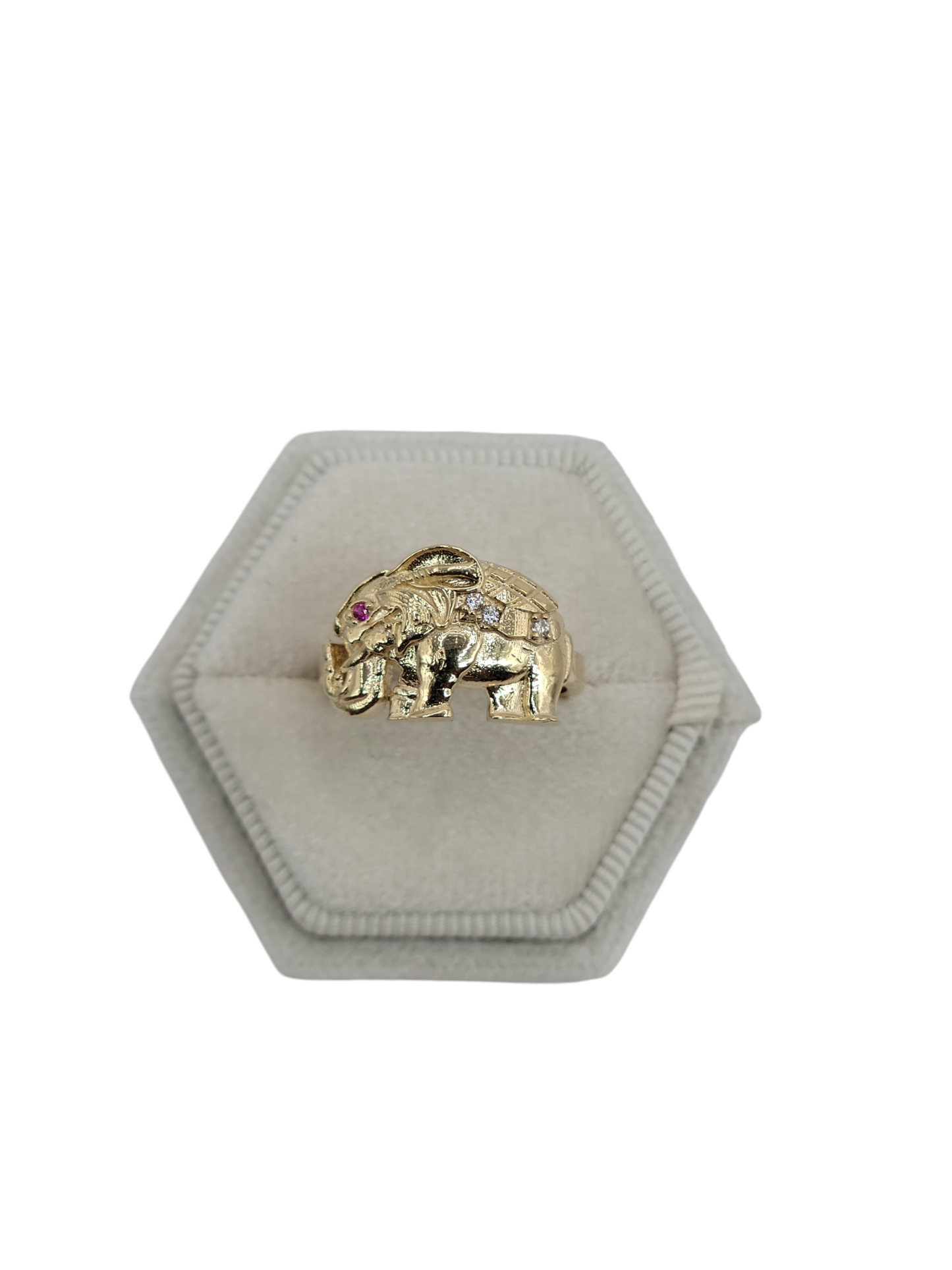 10k gold elephant style ring size 7