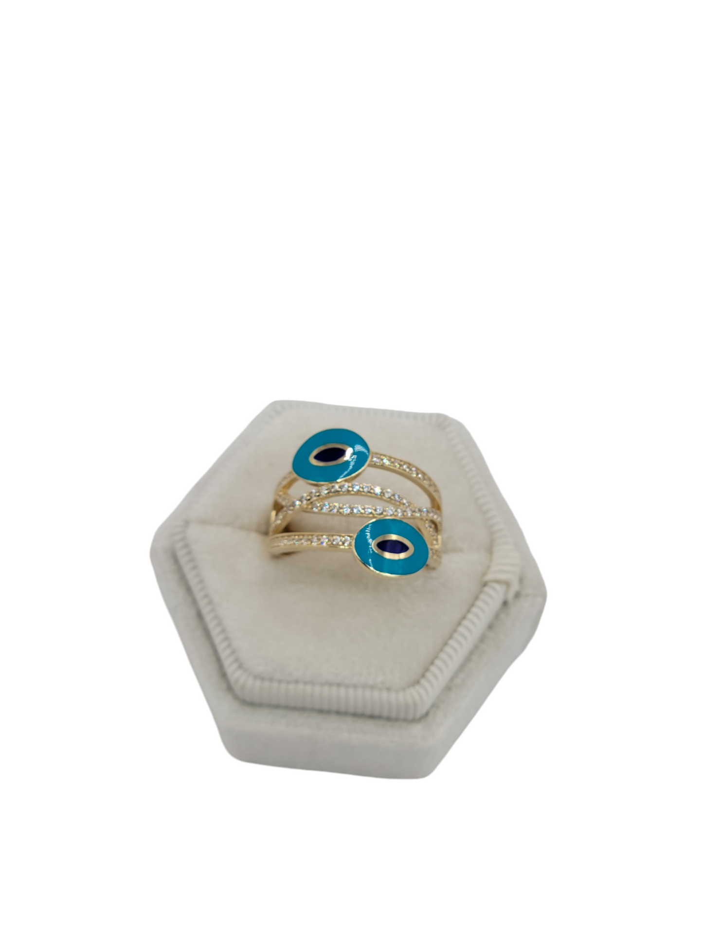 10k gold ring with CZ stones size 7