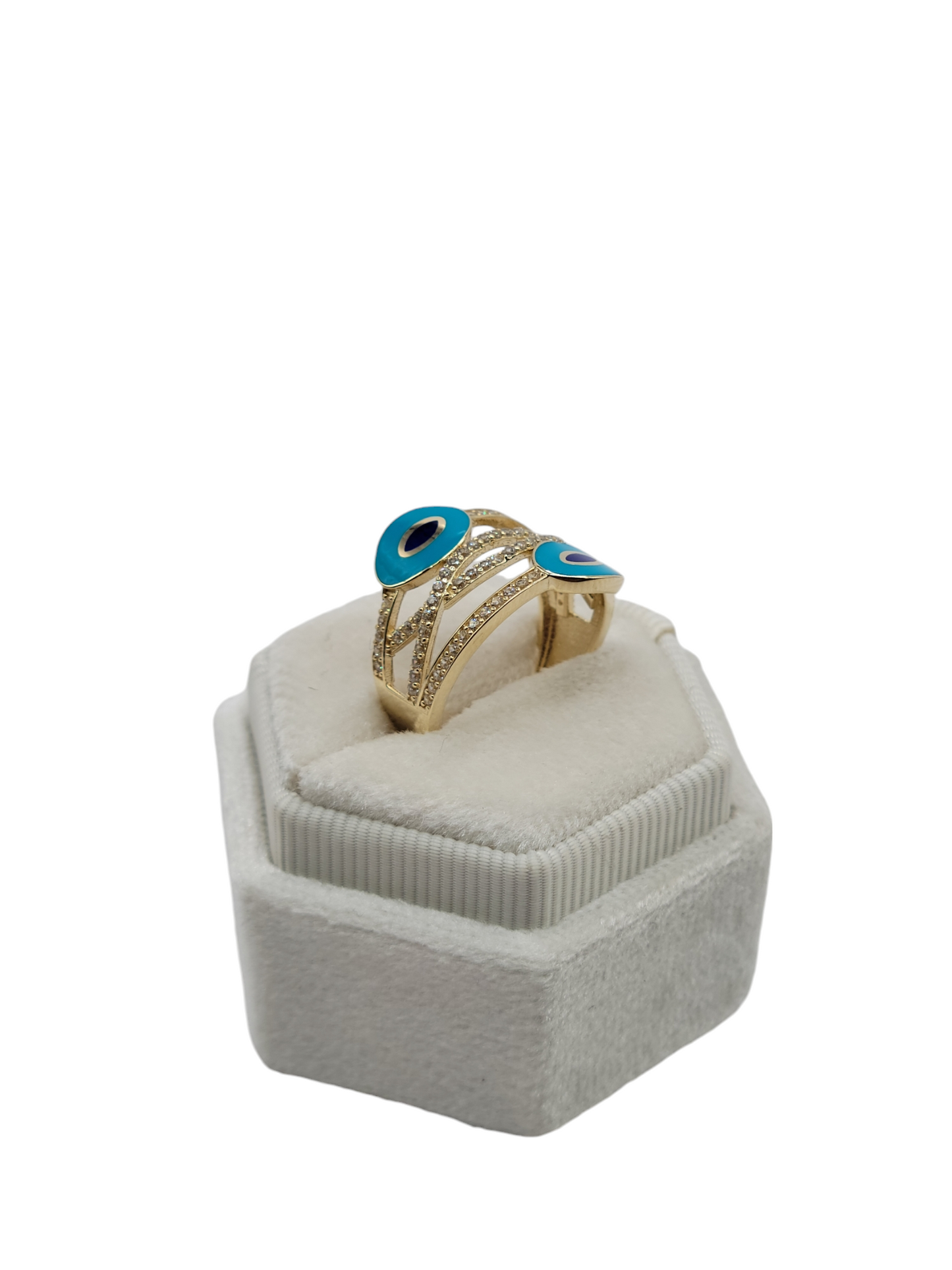 10k gold ring with CZ stones size 7