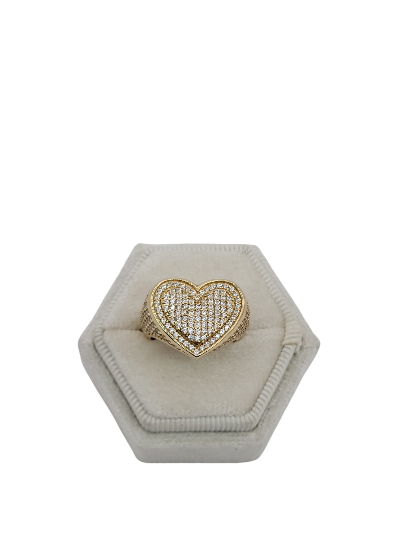 10k gold ring size 7 with CZ stones